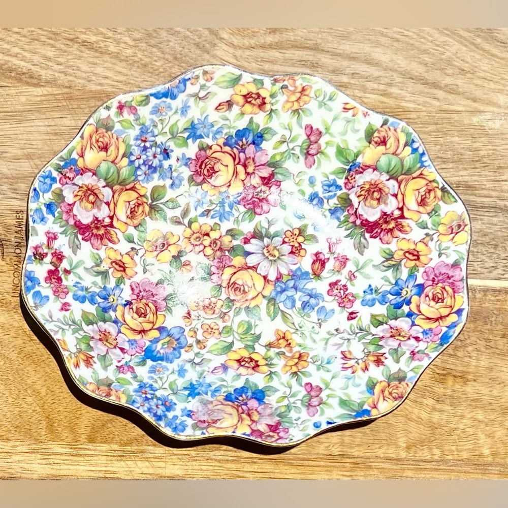“Cottagecore” Vintage chintz china trinket dish